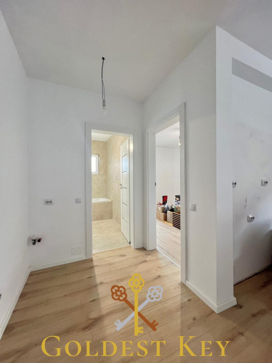 Apartament spațios cu 2 camere, terasă, etaj intermediar și parcare