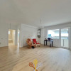Apartament spațios cu 2 camere, terasă, etaj intermediar și parcare