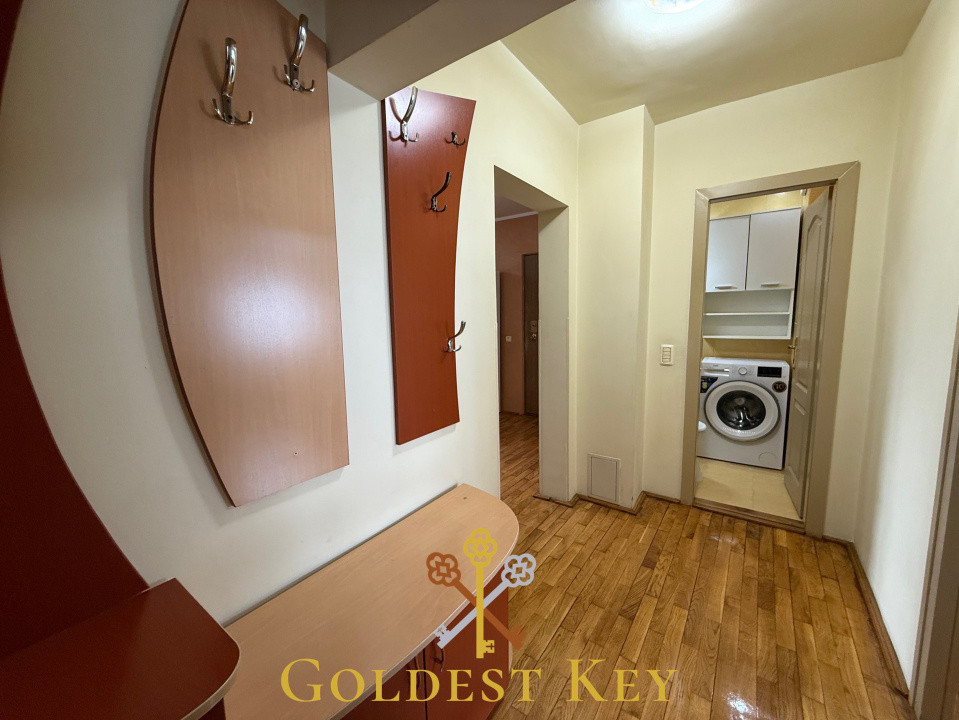 Apartament cu 3 camere decomandate și balcon generos - Dorobanților 