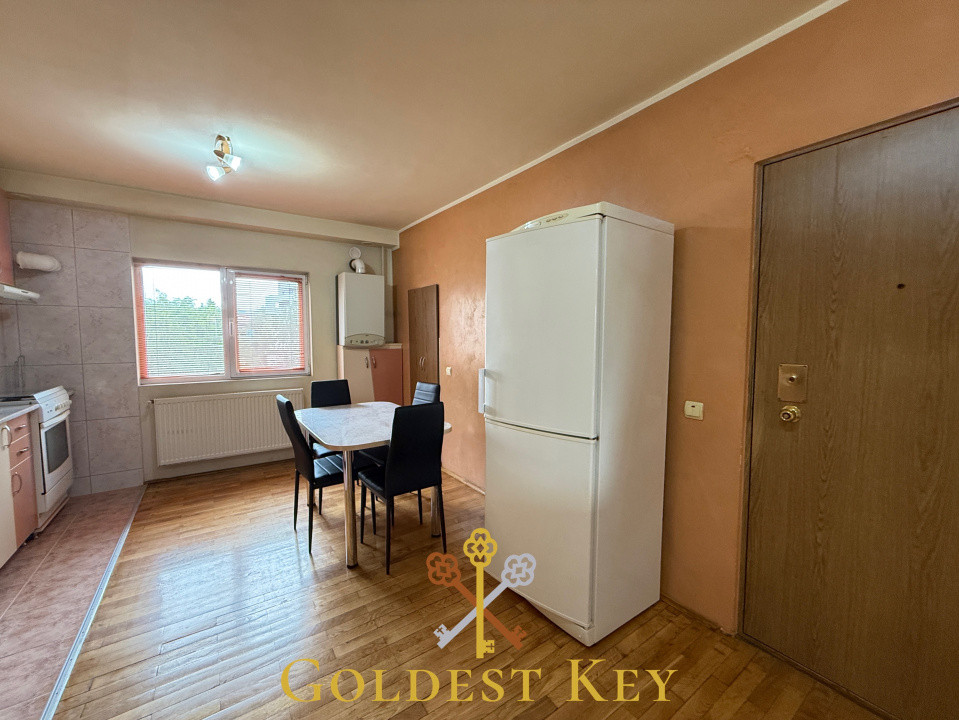 Apartament cu 3 camere decomandate și balcon generos - Dorobanților 