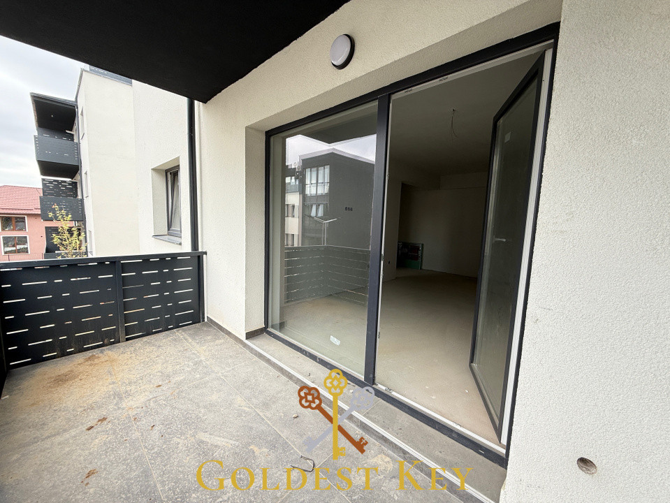 Apartament compartimentat modern - 2 camere și balcon - SEMIFINSIAT 