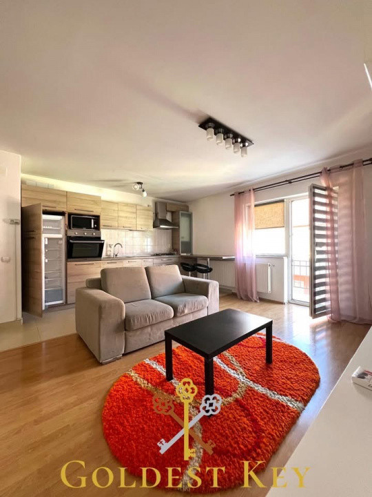 Apartament cu 2 camere semidecomandate în Florești, Eroilor