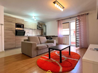 Apartament cu 2 camere semidecomandate în Florești, Eroilor