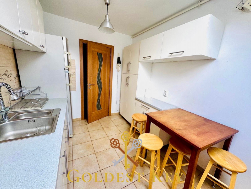 Apartament cu 4 camere pe 2 nivele+parcare-Baciu