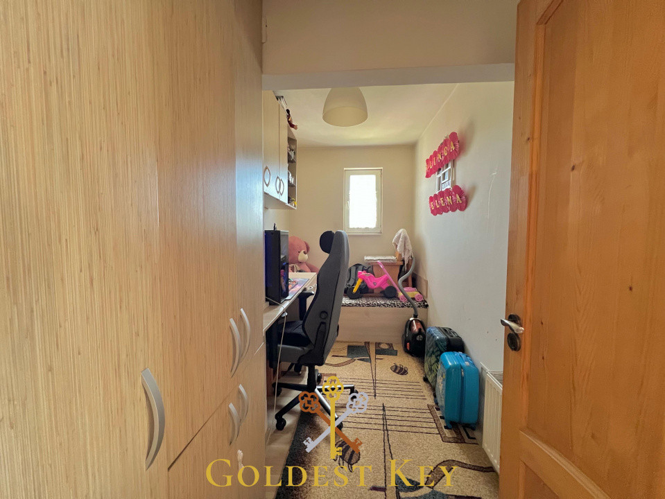Apartament cu 3 camere, balcon și parcare subterană 