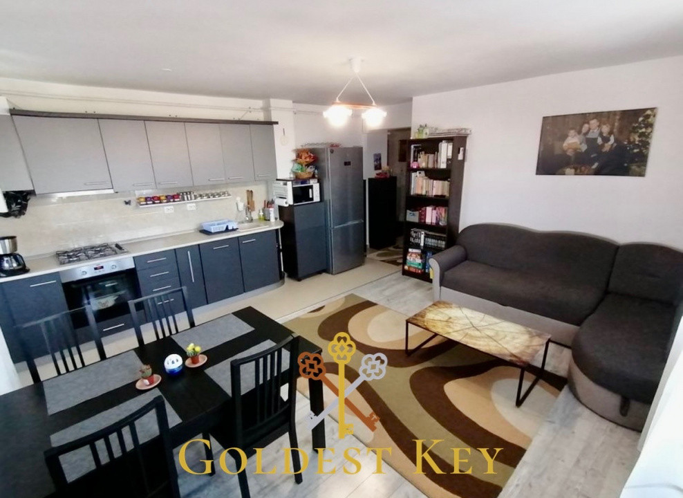 Apartament cu 3 camere si 2 balcoane - Baciu Petrom