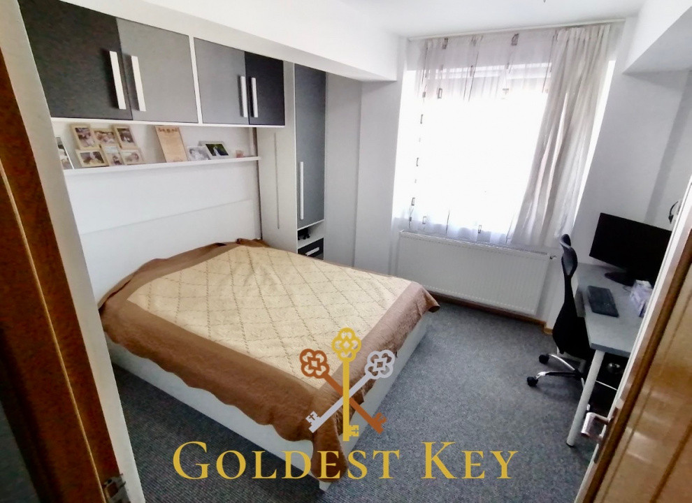 Apartament cu 3 camere si 2 balcoane - Baciu Petrom
