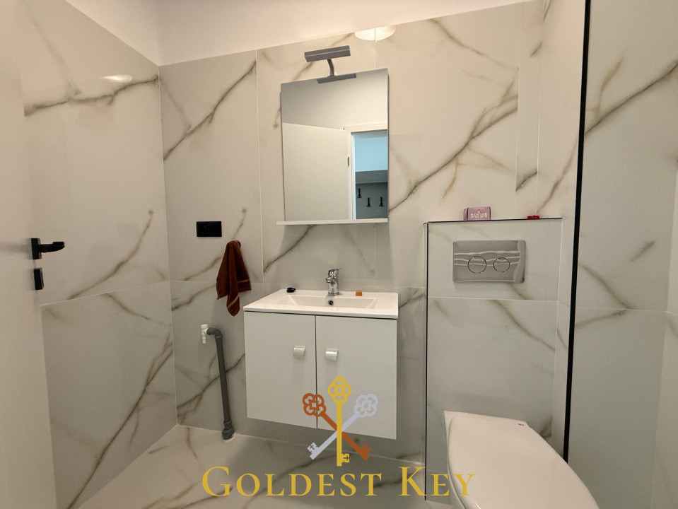Apartament NOU la cheie cu 3 camere și balcon 