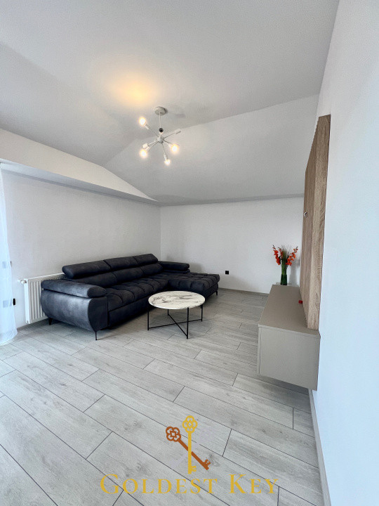 Apartament FINISAT cu 3 camere și parțial mobilat plus balcon