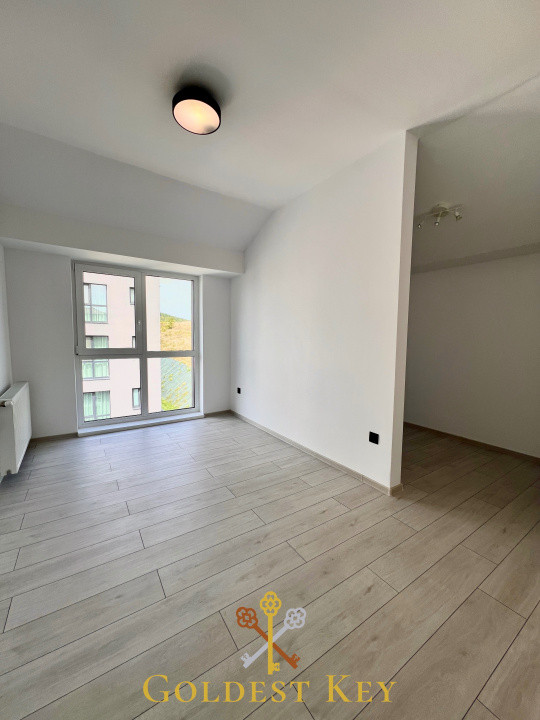 Apartament FINISAT cu 3 camere și parțial mobilat plus balcon