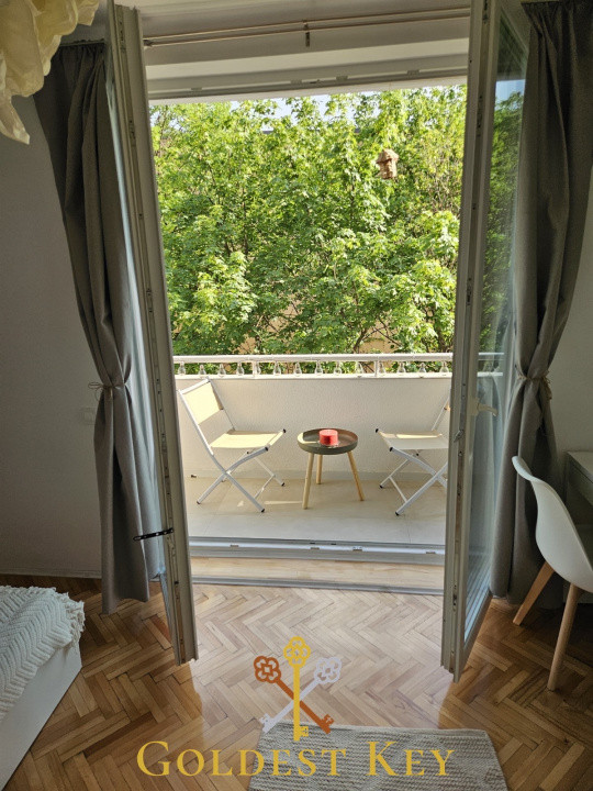 Apartament NOU renovat cu 2 camere și balcon. Central Horea