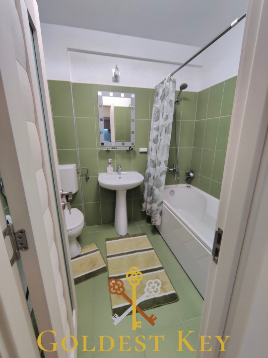 Apartament cu 2 camere, balcon și parcare exterioară! Baciu - Petrom
