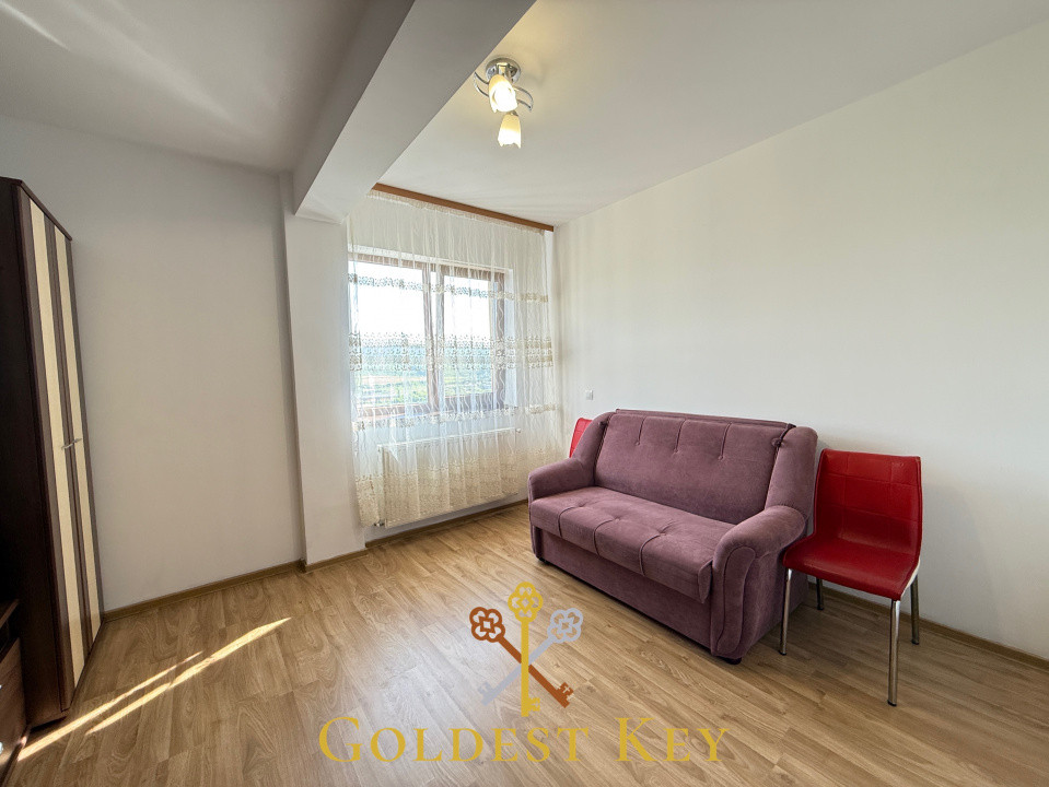 Apartament cu 2 camere decomandate, balcon, debara și parcare