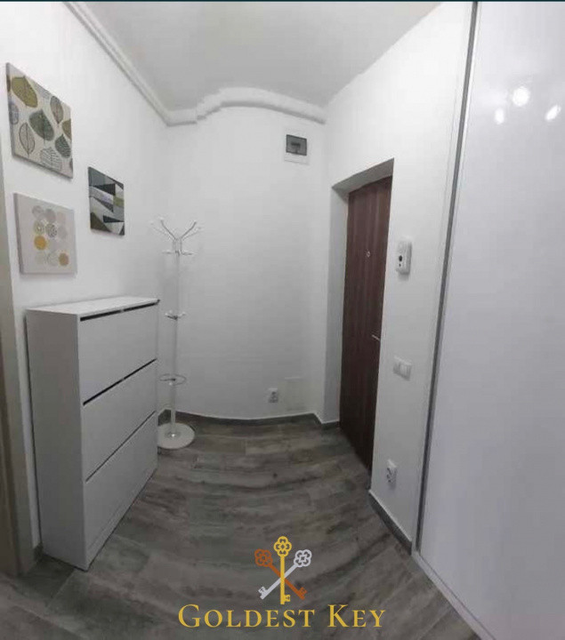 Apartament cu 2 camere decomandate zona Vivo