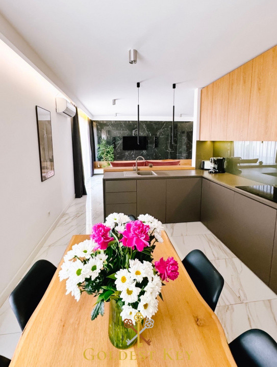 Apartament cu 2 camere + garaj subteran Mărăști, zona Iulius Mall