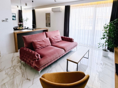 Apartament cu 2 camere + garaj subteran Mărăști, zona Iulius Mall