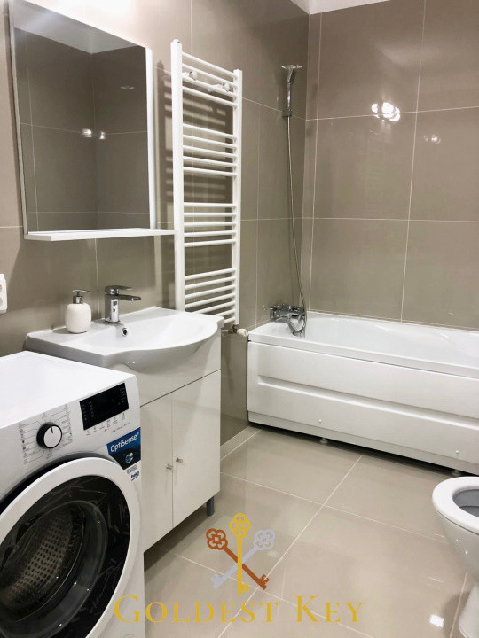 Apartament cu 2 camere, bucătărie și balcon 