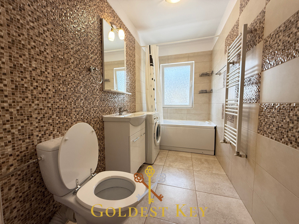 Apartament cu 2 camere decomandate plus terasa 15 mp. Etaj intermediar