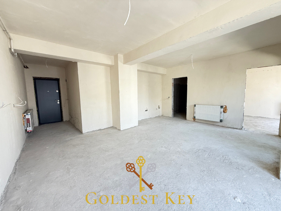 Apartament cu 2 camere și balcon - SEMIFINISAT - 