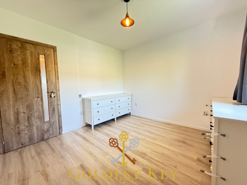 Liniște și confort! Duplex cu 5 camere, 3 băi, curte individuală 