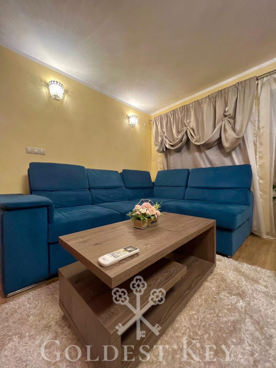 Apartament cu 3 camere decomandate balcoane și parcare 