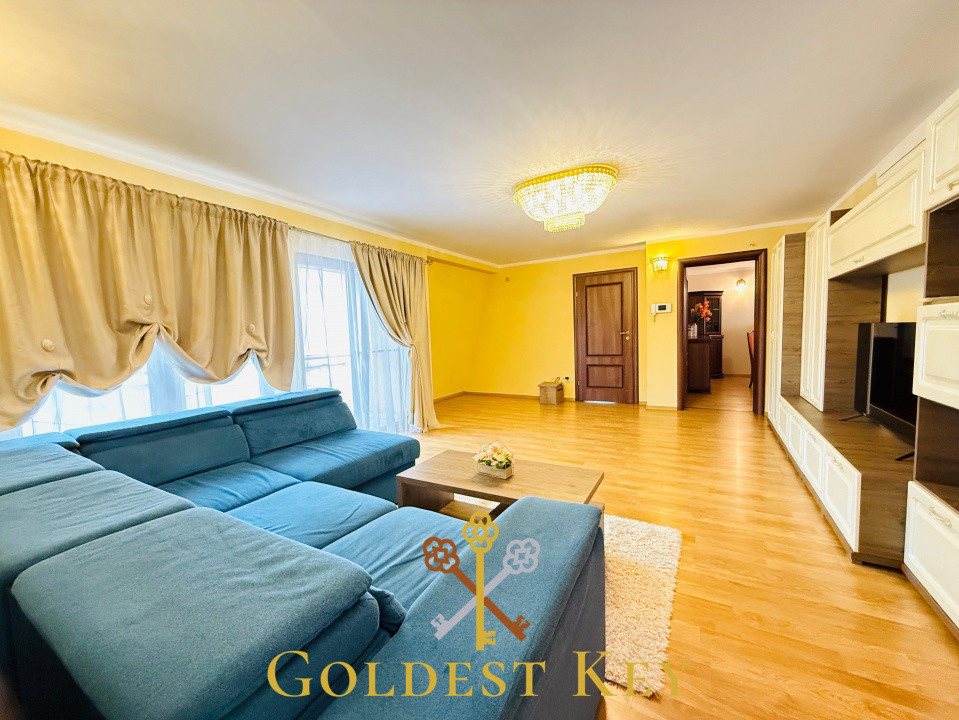 Apartament cu 3 camere decomandate balcoane și parcare 