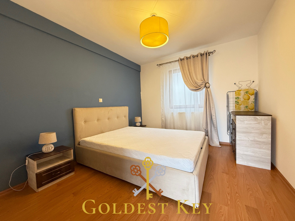 Apartament cu 3 camere decomandate balcoane și parcare 
