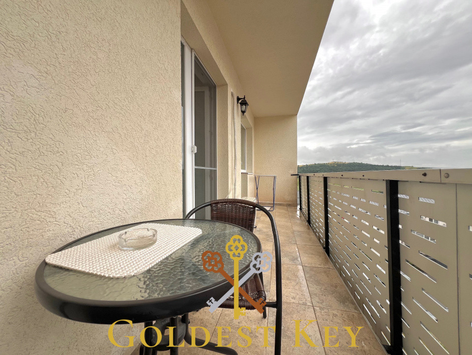 Apartament modern cu 2 camere, balcon și parcare! Baciu bloc nou! 