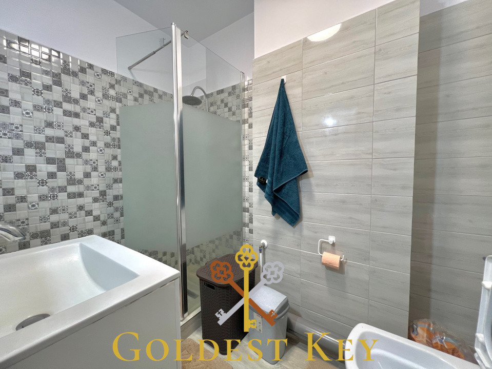 Apartament modern cu 2 camere, balcon și parcare! Baciu bloc nou! 