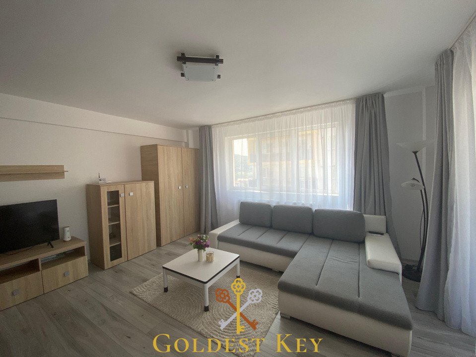 Apartament cu o camera + balcon și parcare zona Vivo