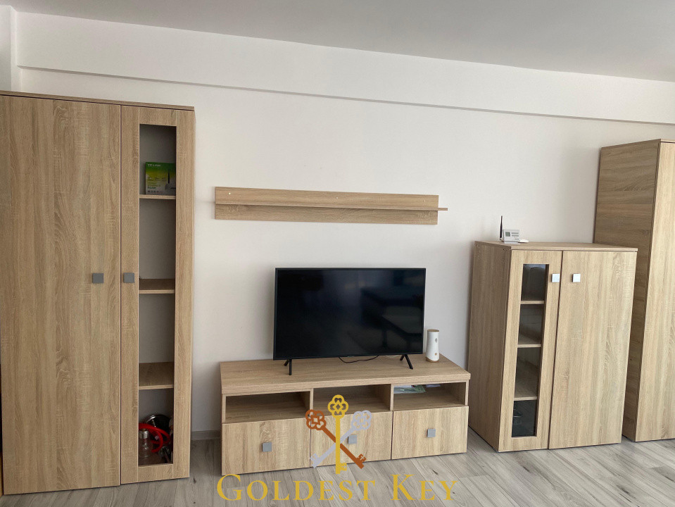 Apartament cu o camera + balcon și parcare zona Vivo