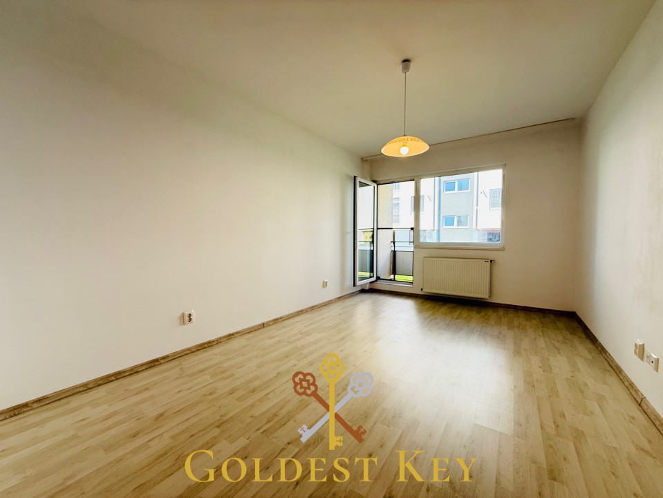Apartament cu 1 camere balcon si parcare subterana. Etaj intermediar 