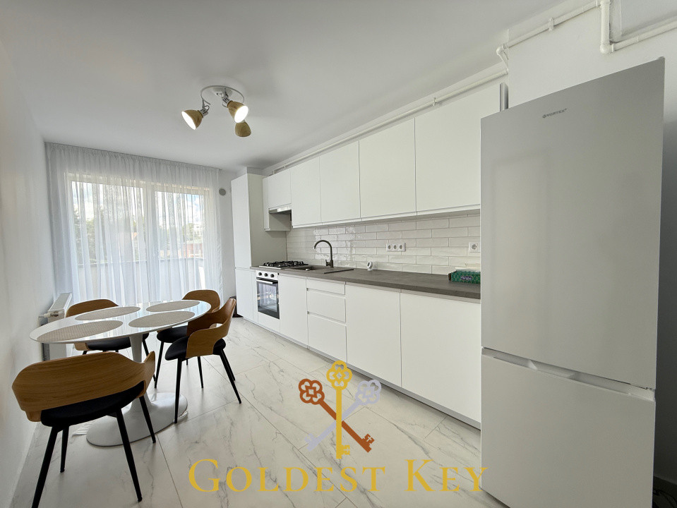 REZERVAT Prima închiriere - Apartament cu 2 camere, balcon și parcare 