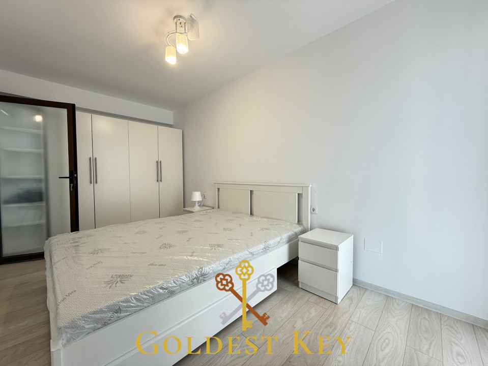 REZERVAT Prima închiriere - Apartament cu 2 camere, balcon și parcare 