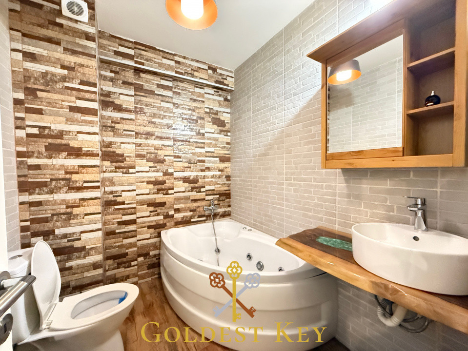 Apartament cu 2 camere, balcon și parcare exterioară 