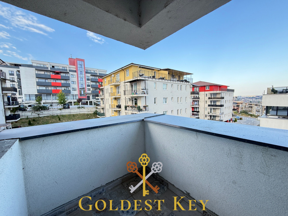 Apartament generos cu 2 camere, balcon și parcare subterană 