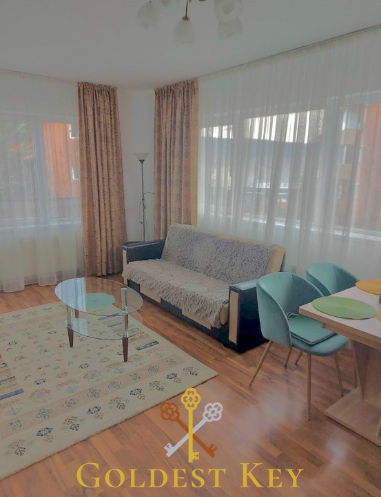 Apartament cu 2 camere, balcon și parcare exterioară 