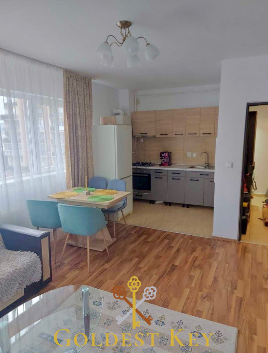 Apartament cu 2 camere, balcon și parcare exterioară 
