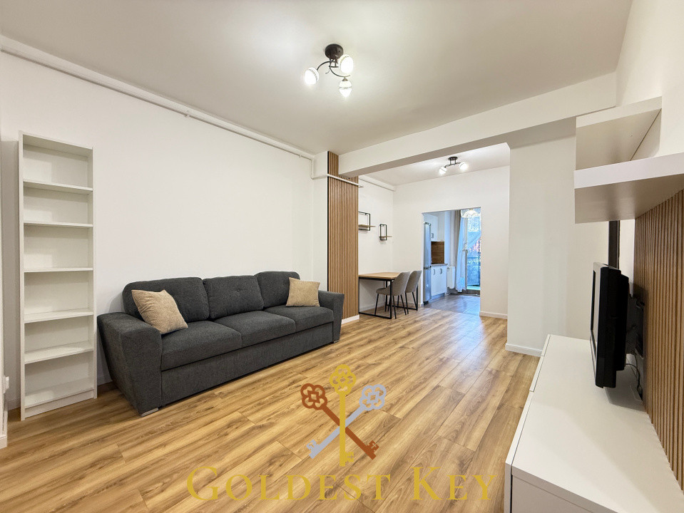 Apartament la prima închiriere cu 2 camere, terasă și parcare