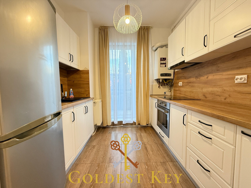 Apartament la prima închiriere cu 2 camere, terasă și parcare