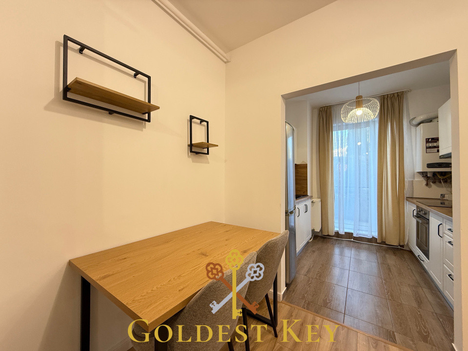 Apartament la prima închiriere cu 2 camere, terasă și parcare