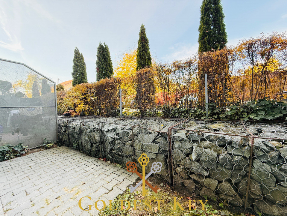 Apartament la prima închiriere cu 2 camere, terasă și parcare