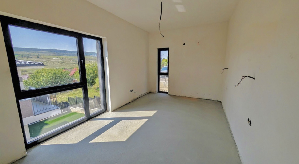 Duplex lângă pădure! 5 camere și o curte amenajată! Cluj Iris