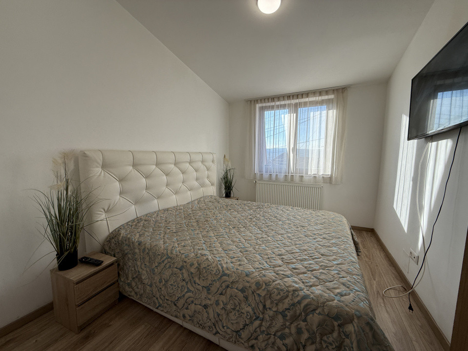 Casă cu 3 camere complet mobilată și utilată 