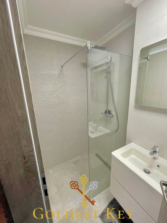 Apartament spațios cu 3 camere, 2 băi finisat modern și calitativ 