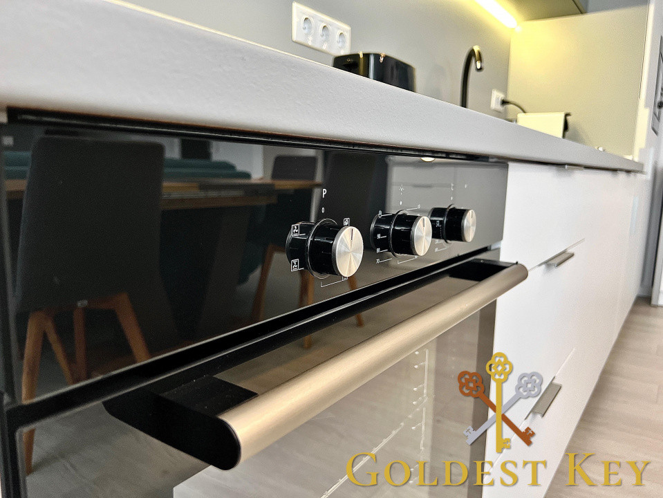 Apartament de tip penthouse cu 3 camere, terasă și parcare! Baciu