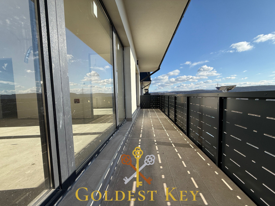 Apartament cu 2 camere și balcon 