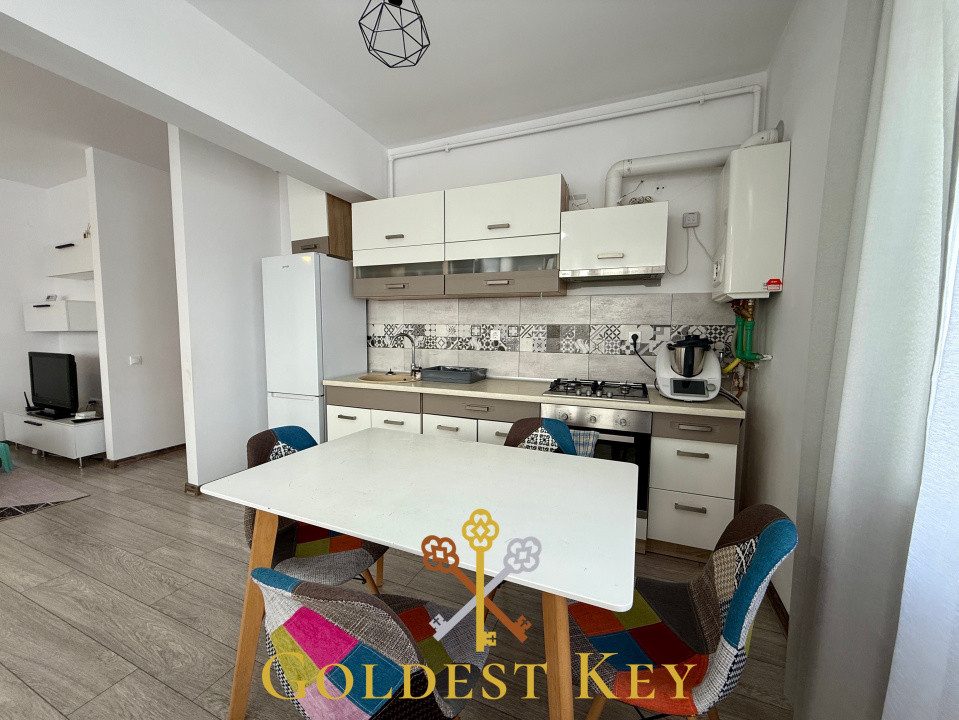 Apartament spațios cu 2 camere balcon, parcare subterană BACIU-PETROM