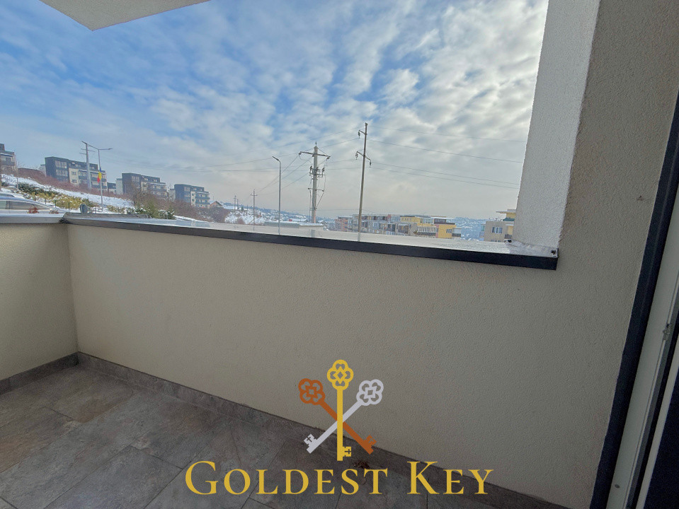 Apartament spațios cu 2 camere balcon, parcare subterană BACIU-PETROM