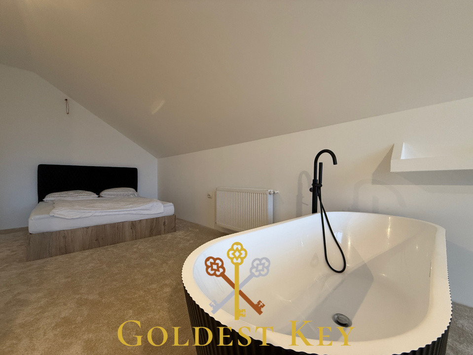 Casă cu 3 camere, 2 parcări - Gruia 